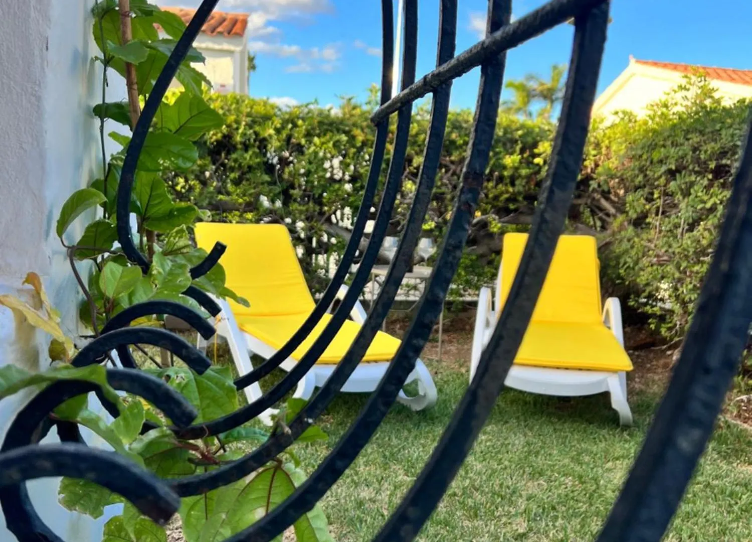 Apartman Buzzstays: 1-Bed Bungalow, Garden, Near Yumbo & Beach Maspalomas